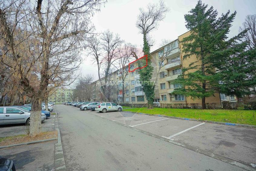 De vânzare apartament cu 2 camere, renovat, în zona Rogerius - 9