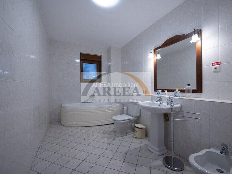 Vila cu 750 mp utili si teren de 1.480 mp in Erou Iancu Nicolae - 34