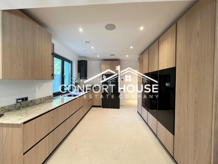 Vila de lux, stil contemporan -  IANCU NICOLAE - 18