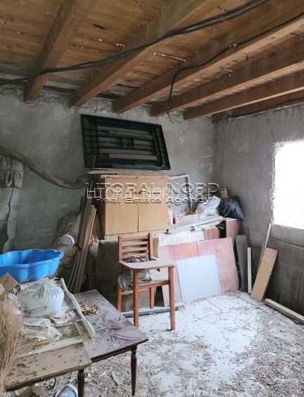 Exclusivitate - Valu lui Traian, imobil P+M, teren 549 mp, front stradal 21,95 m - 9