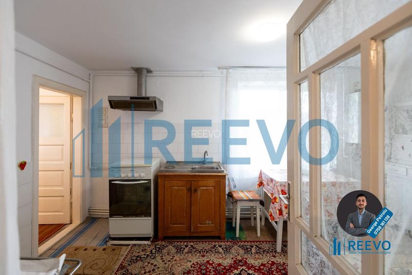 Casă de vânzare Buhuși, Str. Orbic - 13