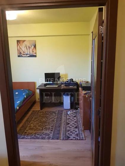 Apartament 2 camere în zona HOREA - 11