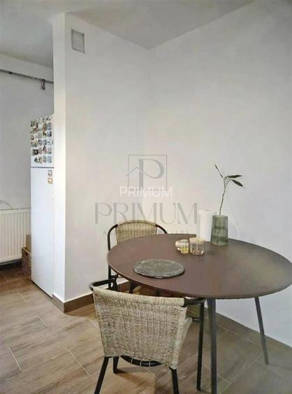 COMPLEX STUDENTESC - 3CAM - SPATIOS - CENTRALA/AC - RENOVAT - POZITIE EXCELENTA - 6