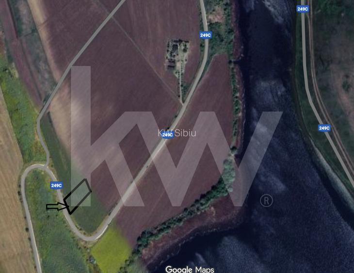 Teren intravilan – Valea Lungă, 3.600 mp • Vedere panoramică spre Lacul Chirița - 3