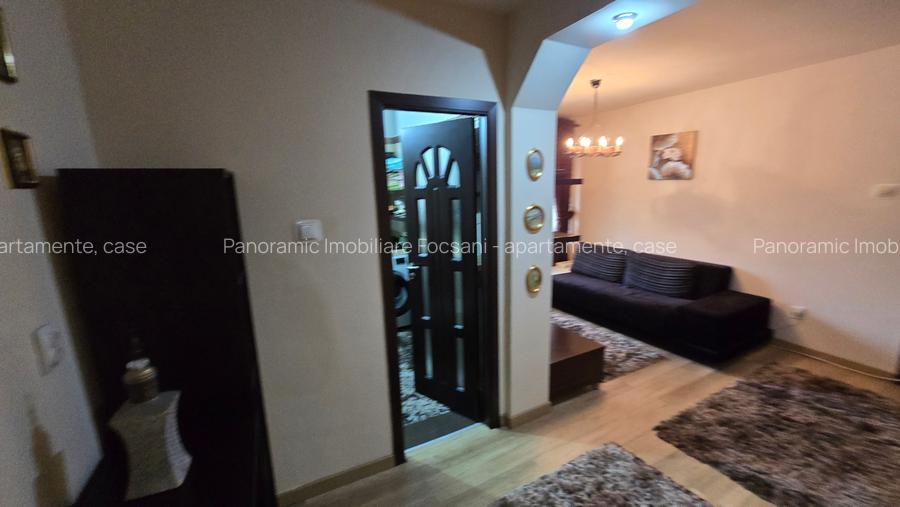 3 camere de vanzare  , etajul 1, ultracentral, Focsani - 30