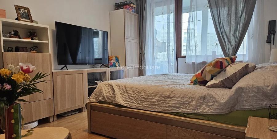 Tineretului-strada Trestiana -apartament 3 camere - 6