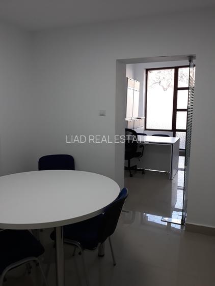 Spatii comerciale in vila Hala Traian - 13