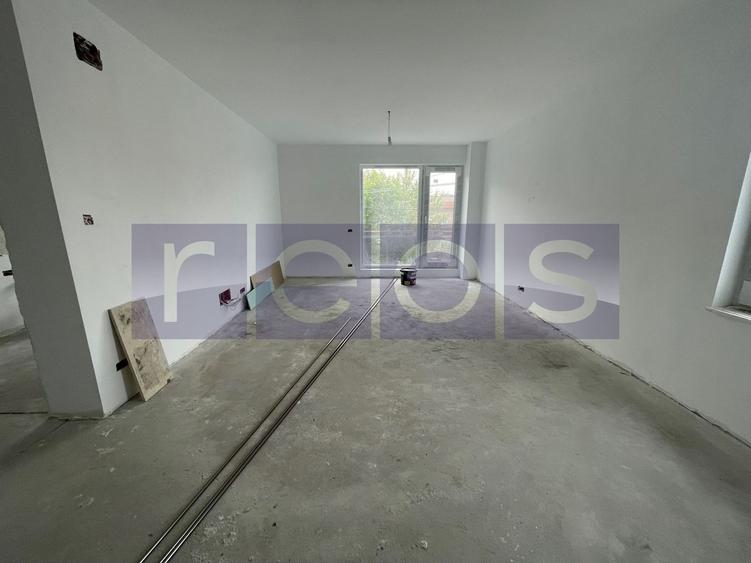 EXCLUSIVITATE | 3 CAMERE 92MP UTILI | PIATA CHIBRIT | 2 MINUTE METROU - 12