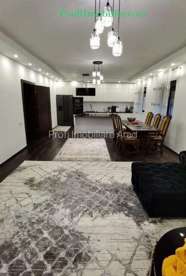 Vila cu 5 camere si finisari de lux in Vladimirescu - TUR VIRTUAL - 16