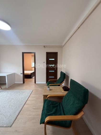 Apartament de închiriat, 2 camere, 40 mp, zona Piața Cipariu - 7