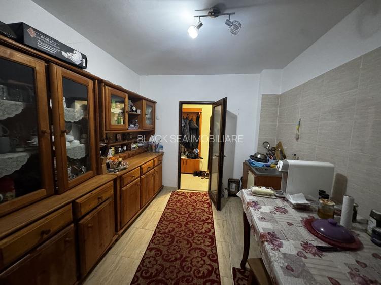 Apartament 4 camere de vânzare – Faleza Nord, centrala pe gaze, Ocazie - 4