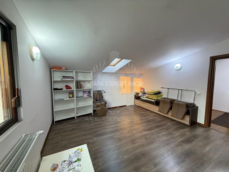 CASA /RESEDINTA//CLINICA //BIROURI// ANA IPATESCU// PLOIESTI - 16