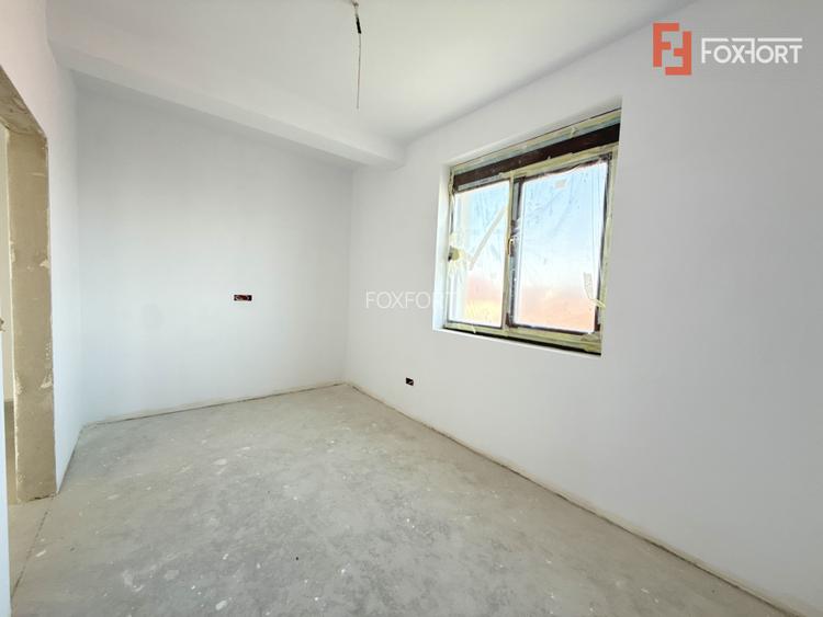 Duplex 4 camere situat la drum asfaltat, in Sacalaz - 22