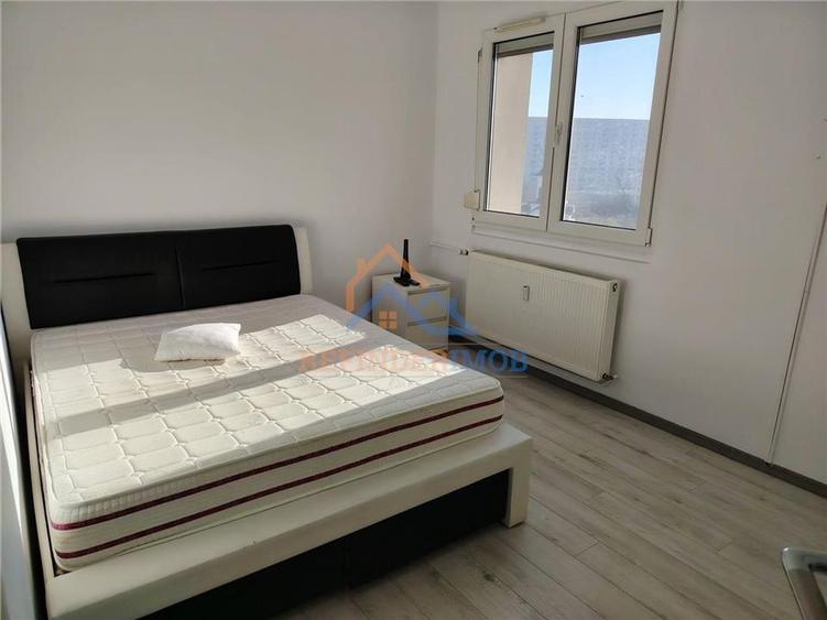 Vanzare 3 camere Titan-Auchan 67mp
