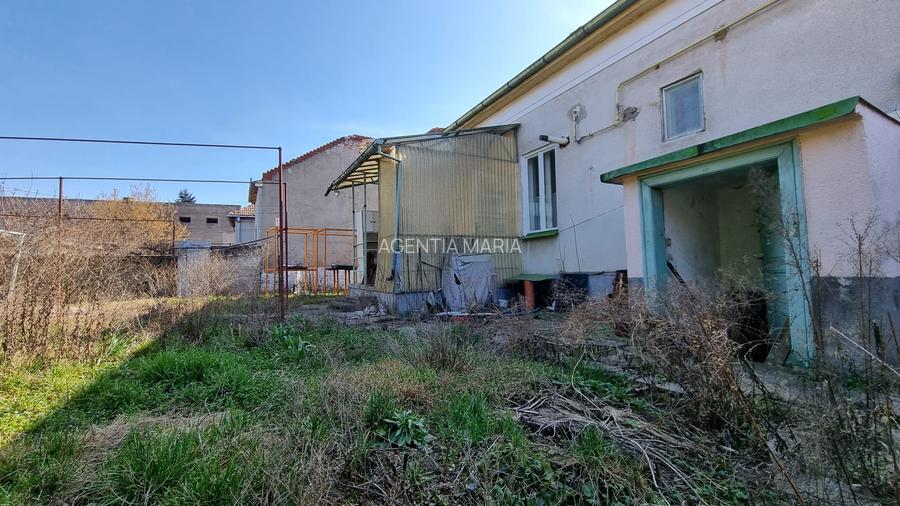 Casa individuala cu teren 421 mp zona Titulescu 119000 Euro - 9