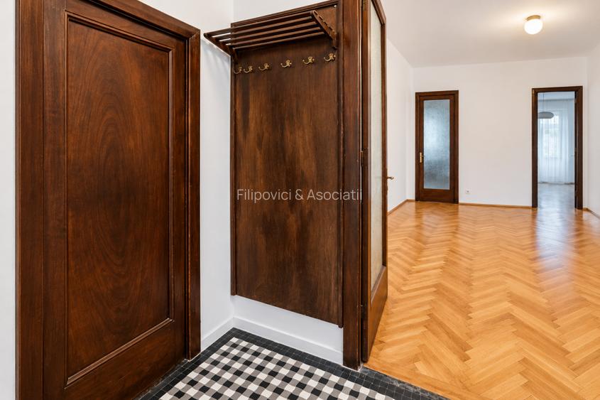 Eminescu - Polona, 4 camere, 144 mp, spatiu office.