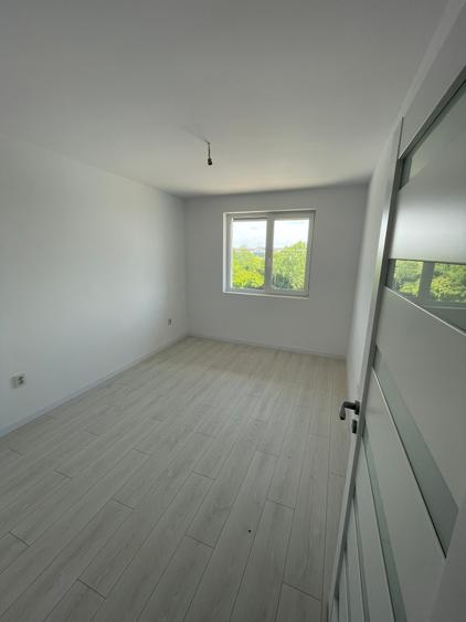 Apartament 3 camere-Loc de parcare INCLUS