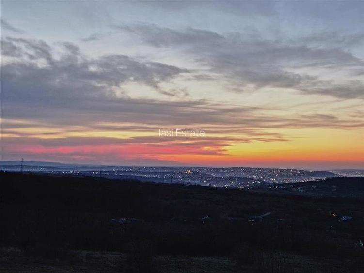 Teren cu vedere frumoasa - 13