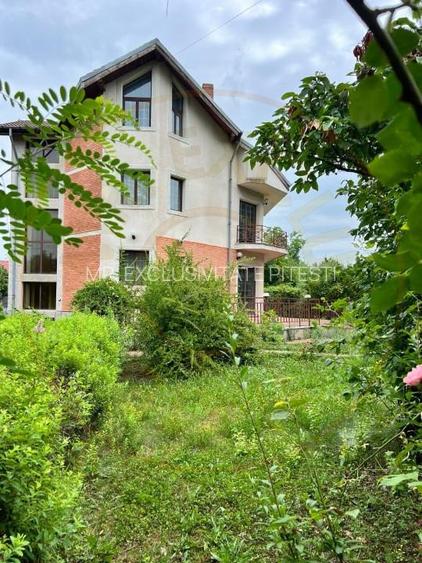 CASA + 1.000 mp teren pretabil Azi, Clinica - 3