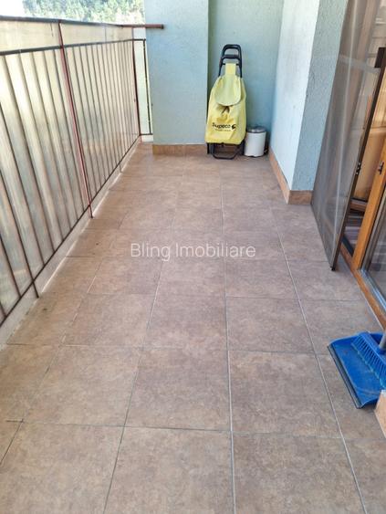 Apartament cu 2 camere, 45 mp, parcare, zona VIVO - 6