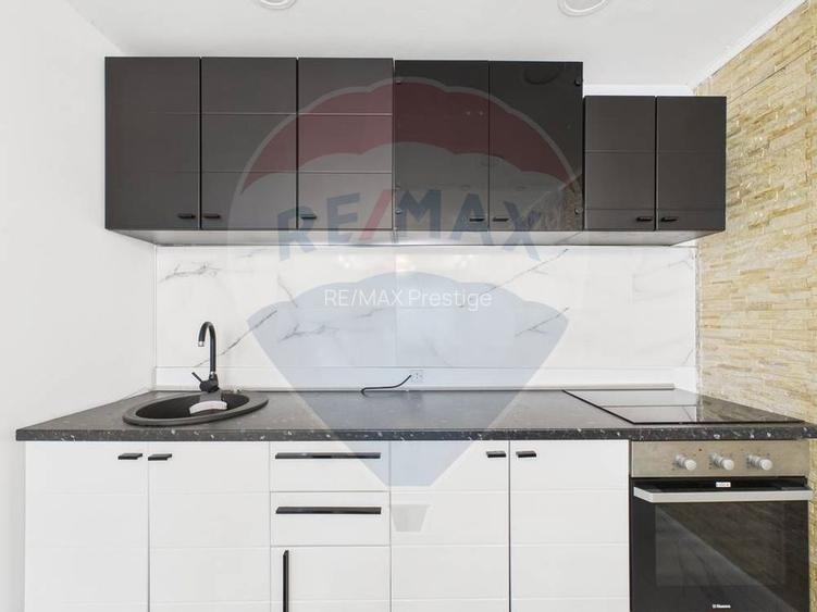 Casă / Vilă cu 3 camere de vânzare în zona Andronache - 4