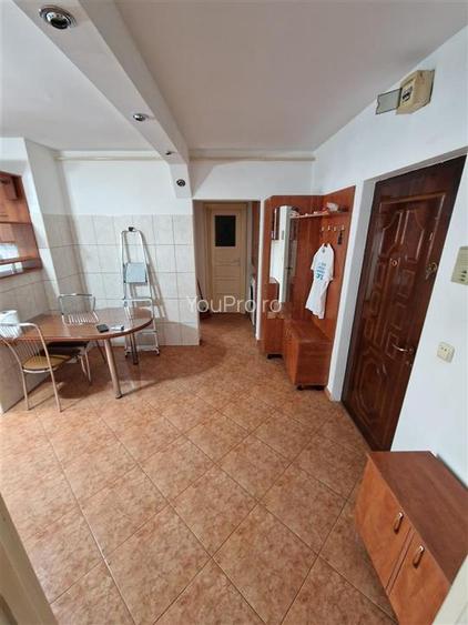 Decomandat 2 Camere/ Zona Steaua / Bloc Dupa 2000/Noul Mall - 6