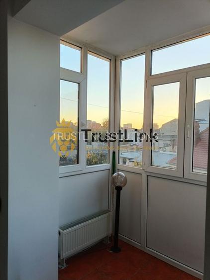 Garsoniera de vanzare la Hala Traian Calea Calarasi - 4