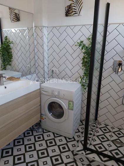 Victoriei,LASCAR CATARGIU,studio deosebit, terasa, 40 mp, cochet, etaj 3 - 5