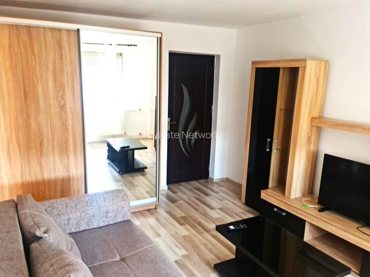 Apartament Cu 2 Camere | Intr. Dr. Iacob Felix | Piata Victoriei - 2