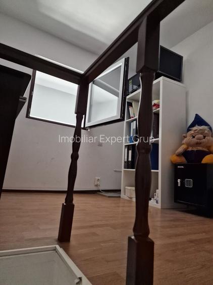 Zona Centrul Vechi Subsol Parter si Mezanin  suprafata de 40 utilat pt Burgherie - 13