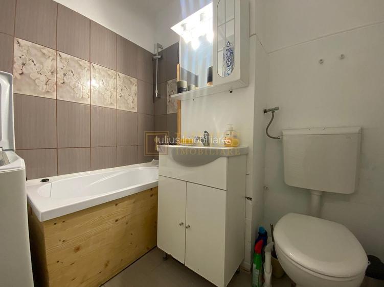 2 dormitoare, centrala proprie, bucatarie inchisa. Piața Libertatii. - 14