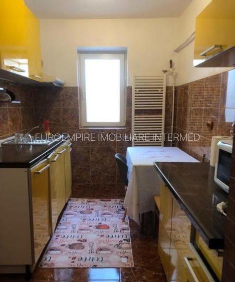 Apartament 2 camere decomandate zona Far - 3