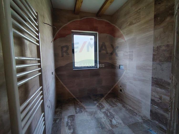 Lux Mediteranean si Intimitate pe 4.000 mp Domeniu Privat Gura Vaii - 8