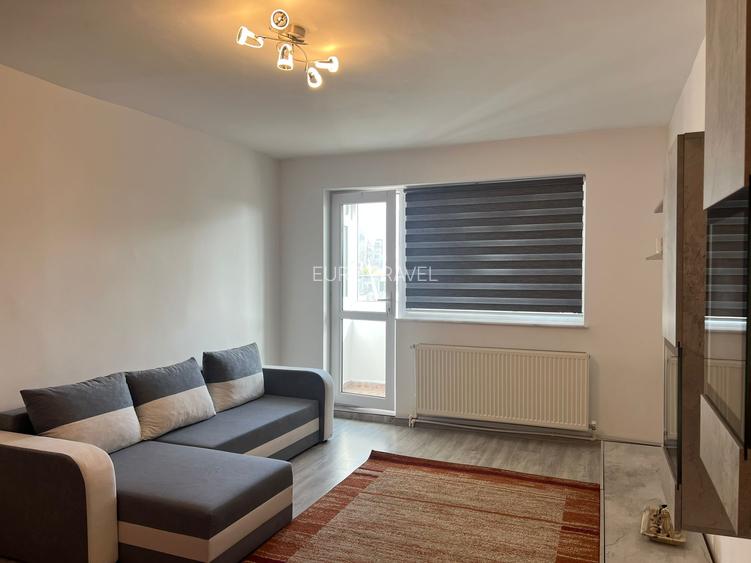 ap. decomandat, 3 camere,luminos,  foarte curat, centrala gaz, Tomis 3, 499 euro - 2