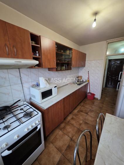 Vanzare 3 camere Militari Uverturii - 2