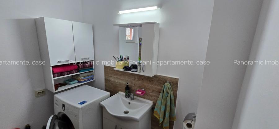 Service auto si vila de locuit Unirea Odobesti - 19