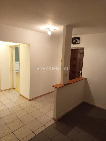 Oportunitate! Apartament 3 camere SOS Giurgiului  - 2