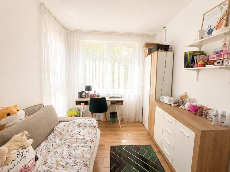 Apartament cu 3 camere de vanzare in Oradea, bloc nou Ared, parcare inclusa - 2