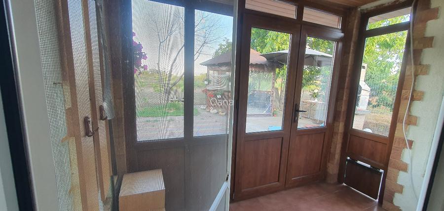 Vând casă cu  5 camere  - 12