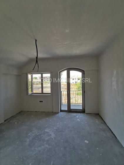 Casa de vanzare Duplex zona Carrfour - 6