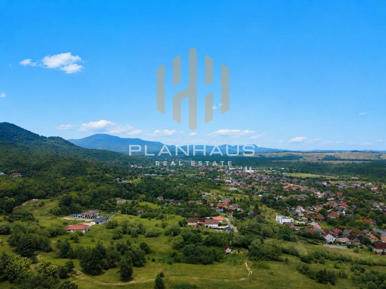 Teren Tăutii de Sus , 9 398 mp ,parcela ideala ansamblu case/dezvoltare turisti
