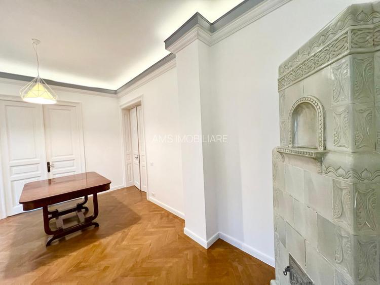 SPATIU DEOSEBIT VILA / PARTIAL MOBILAT SI UTILAT - 20