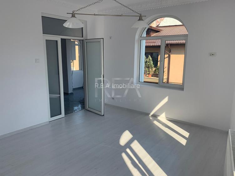 Vilă 9 camere Eminescu, 2 centrale, 355 mp - 7