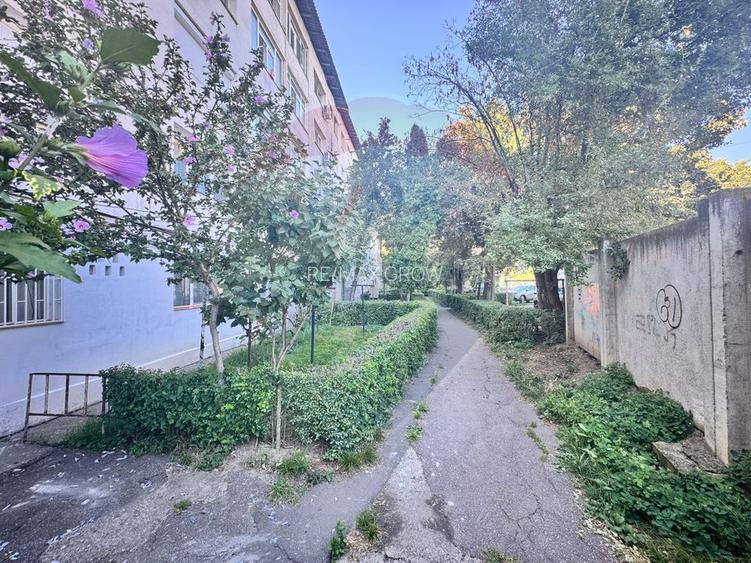 Apartament cu 2 camere de vanzare-PIATA SUD - 4