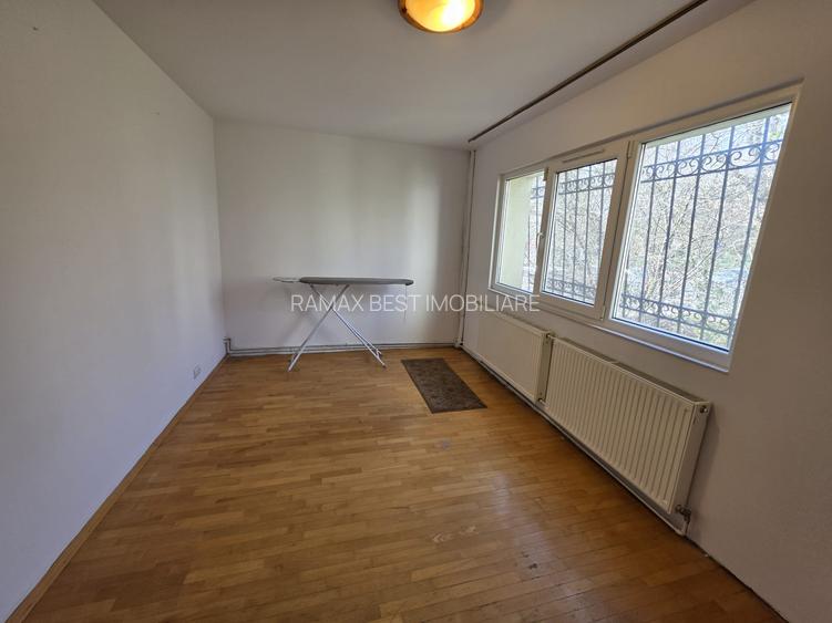 Titan, parc Titani, Burdujeni - 8