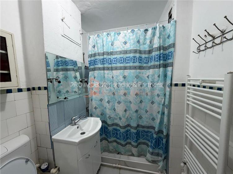 Apartament 2 camere cf 1 semidecomandat zona Crang - 12