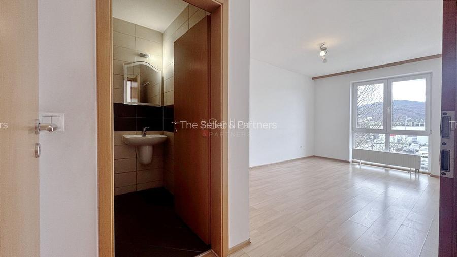 Complex Avantgarden 1 | Comision 0% - 22
