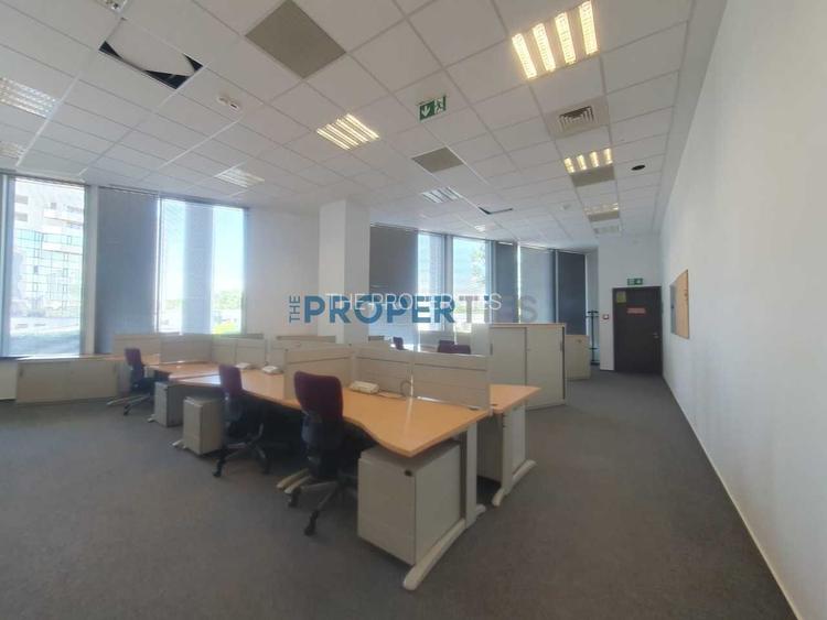 Spatiu birouri in zona Aurel Vlaicu -  parter - 1264mp - 3