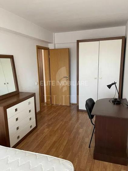 Apartament 2 camere în zona PLATINIA - 5