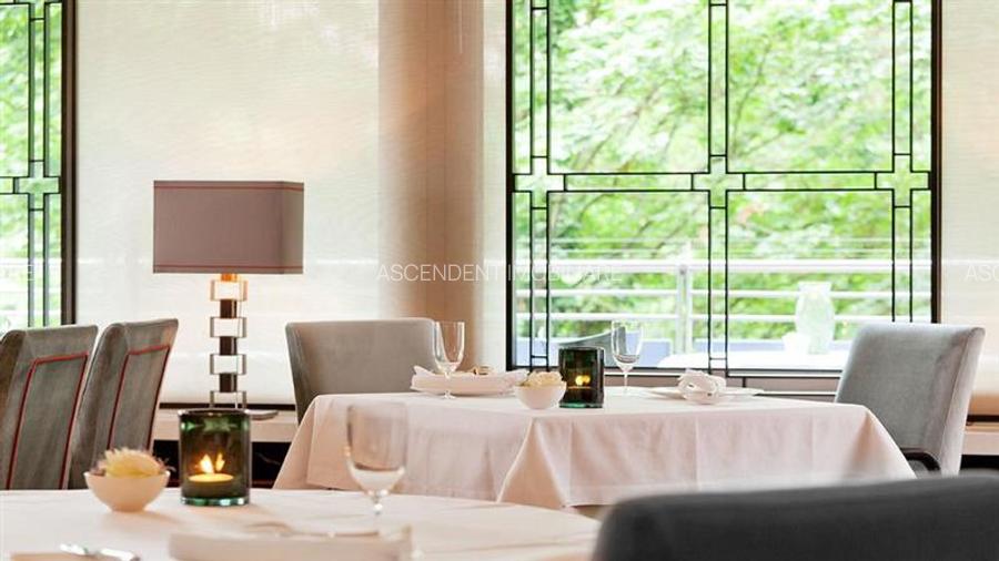 Oaza montana: exclusivitate si relaxare,Hotel de 4 stele, cu spa, in apropiere d - 2